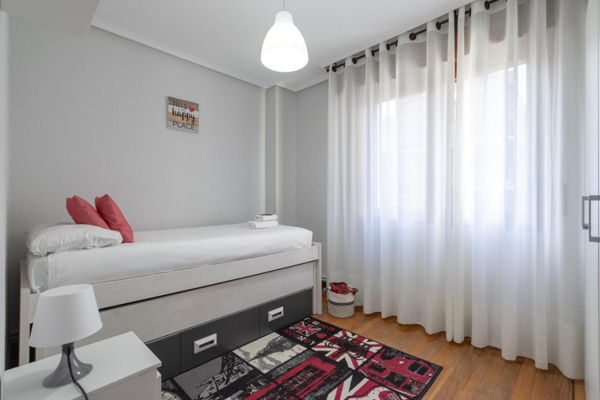 Etxebarria Apartment By People Rentals بلباو المظهر الخارجي الصورة